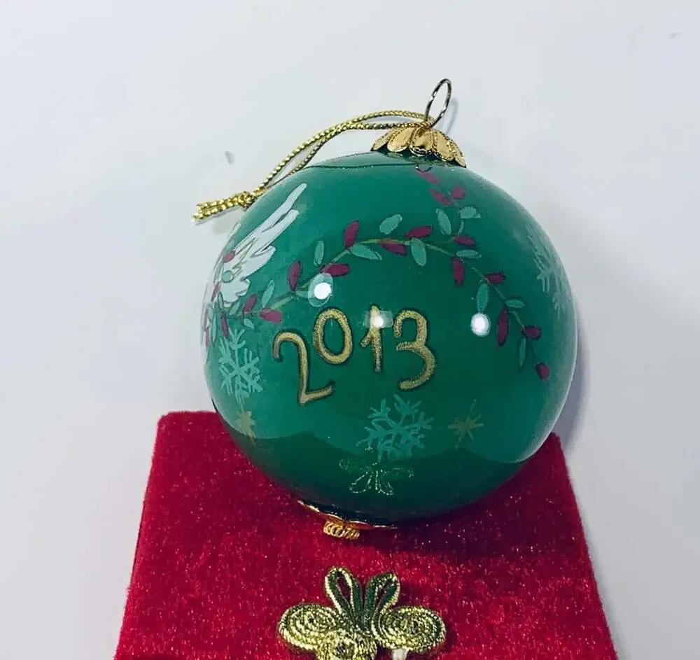 2013 Li Bien Peace Dove W/ Olive Branch Hand Painted Green Glass Ornament Pier 1
